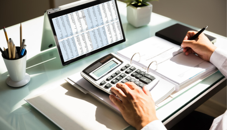 10 ways to monetize your professional speaking business