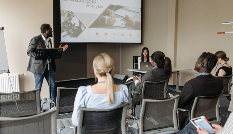 7 Steps to Follow if You Want to Deliver a Killer Presentation at Your Next Corporate Event
