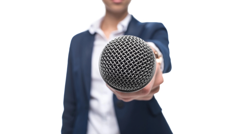 Becoming a Professional Speaker: How to Start Your Public Speaking Business