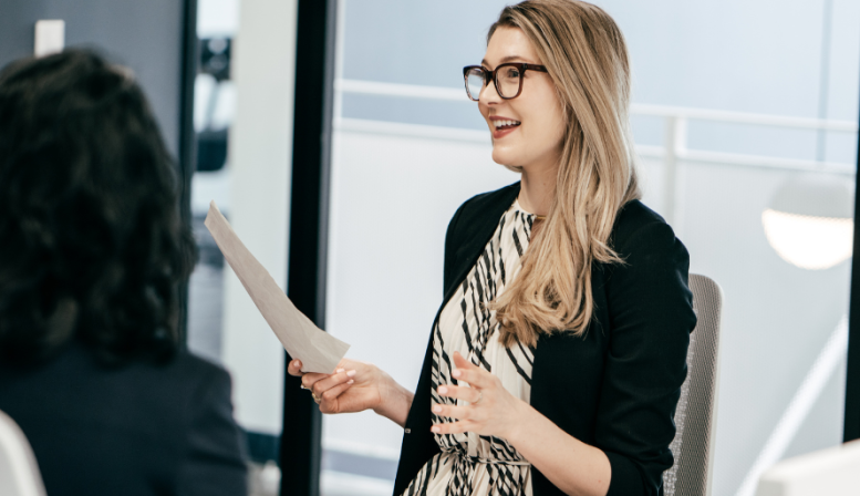 Navigating the Freelance Speaking World: Essential Financial Tips for Success