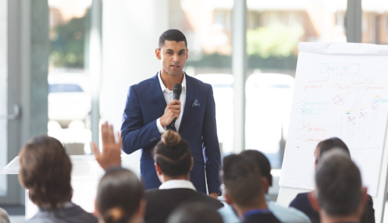 4 Ways to Grow Your Confidence as a Public Speaker