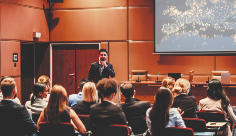 Should Public Speaking Be Mandatory in Schools?