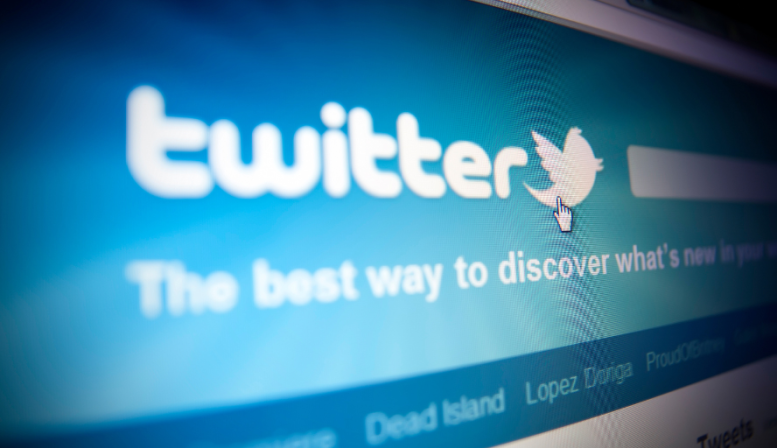 These Are the Public Speaking Gurus You Should Follow on Twitter