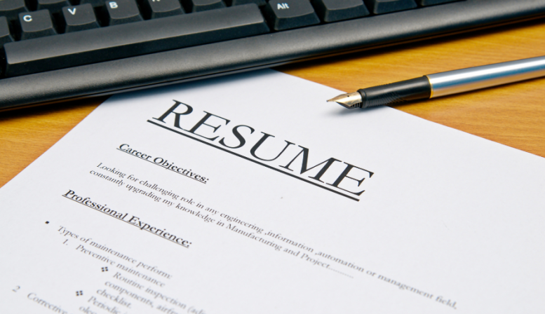 How to Craft a Great Public Speaker Resume: Ultimate Tips & Writing Advice