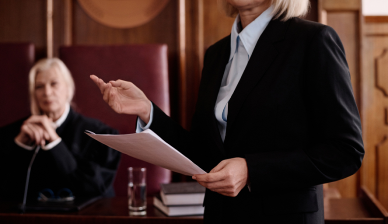 Top Public Speaking Tips for Lawyers