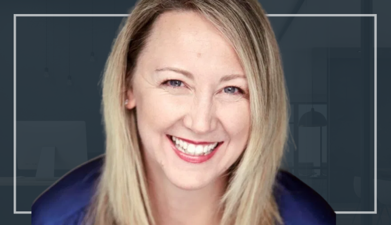 World of Speakers E.43: Sally Koering Zimney | Don’t be afraid to muss it up: why your talk needs foibles and bobbles and struggles